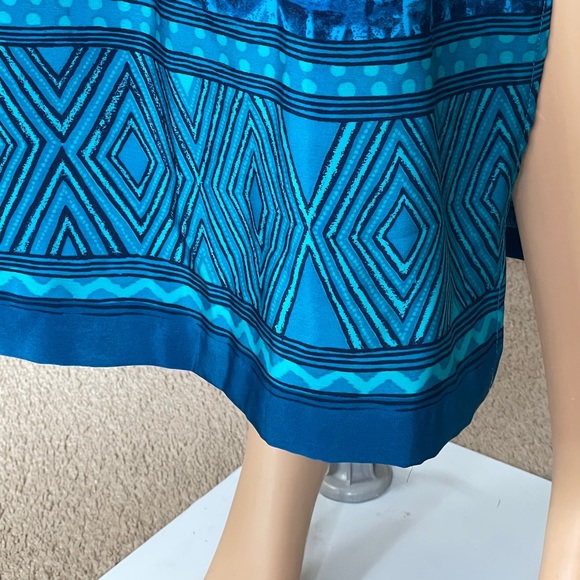 NWT Blue Maxi Summer Dress      Size: 6 - Picture 6 of 7